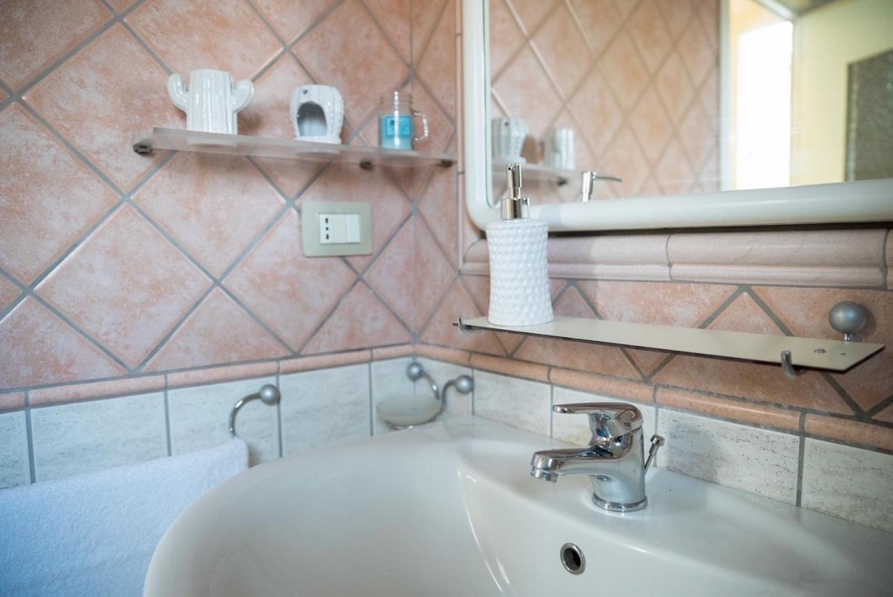 Siviglia 38 Apartment Олбия Екстериор снимка