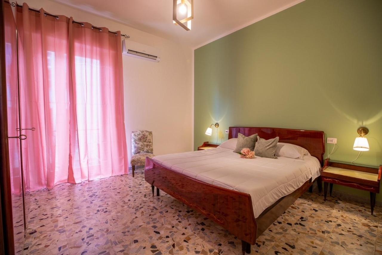 Siviglia 38 Apartment Олбия Екстериор снимка