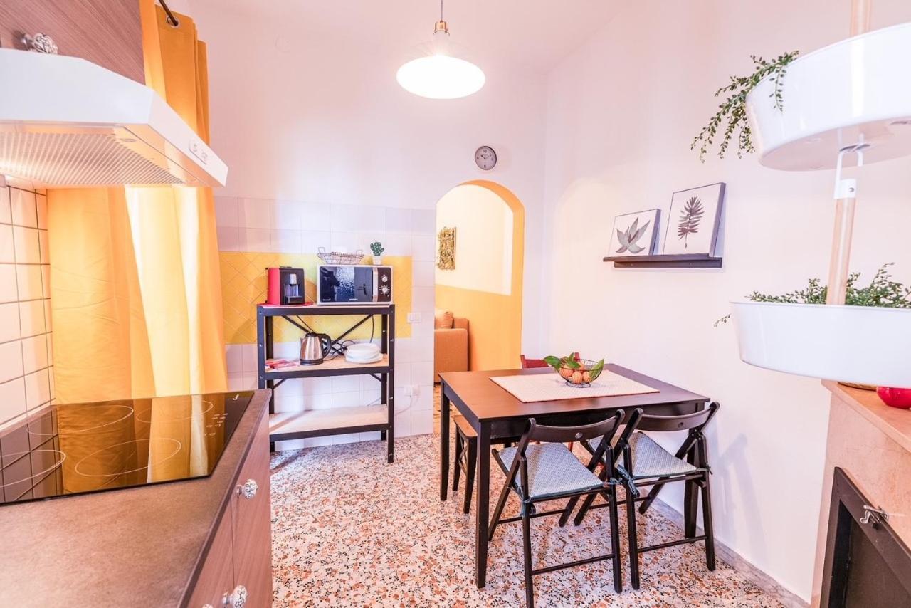 Siviglia 38 Apartment Олбия Екстериор снимка