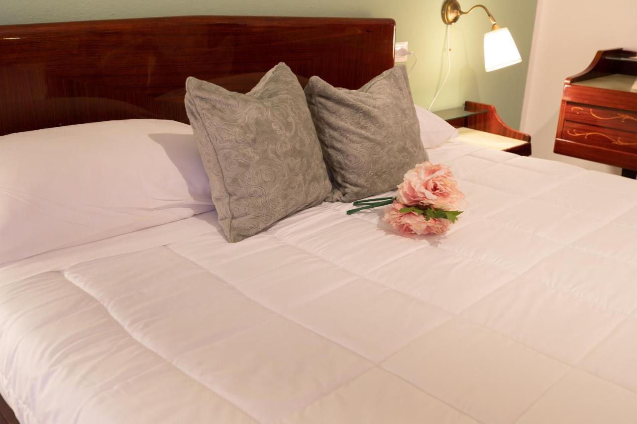 Siviglia 38 Apartment Олбия Екстериор снимка